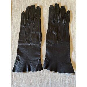 Vintage Black Leather Gauntlet Gloves 1950s Mid-Arm Length Sleek Retro Chic